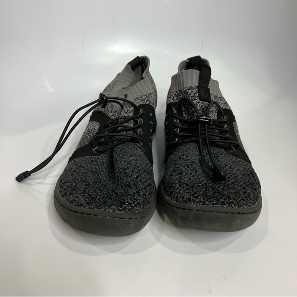 Nurse mates align Torri sneakers gray black womens size 11 work professional - Picture 3 of 9